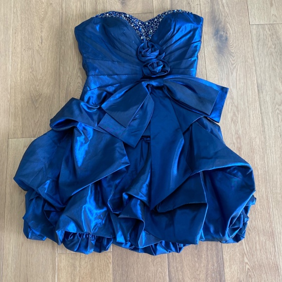 Aspeed party dress - small - like new - Picture 4 of 5